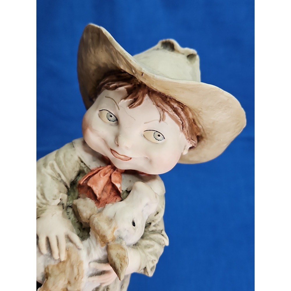 Capodimonte Giuseppe Armani Country COWGIRL Sculpture Gulliver's Travels 8"